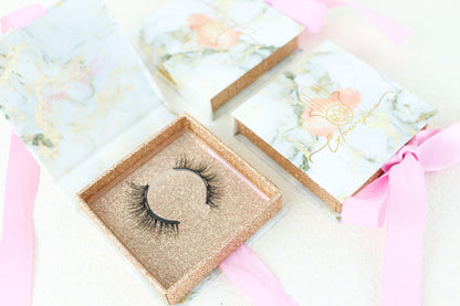 LASHLUX LASHES